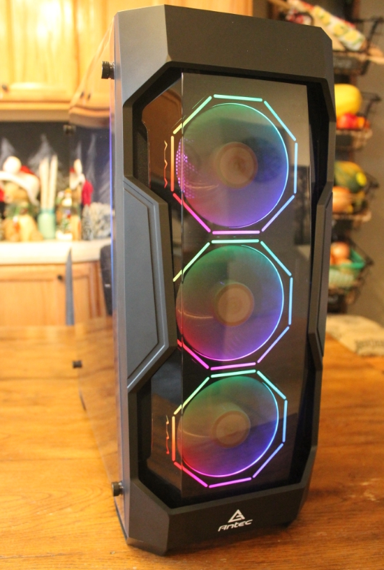 Leddess RGB fans on with antec DF500 tinted front cover