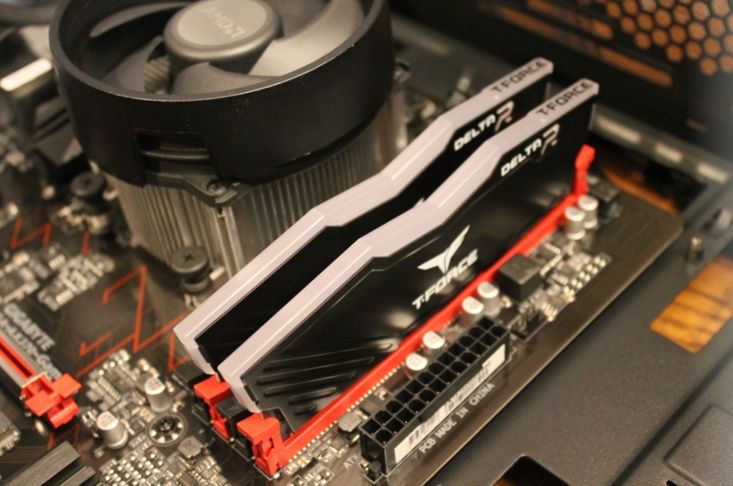 TFORCE DDR4 Delta RGB RAM at an angle to show height. 