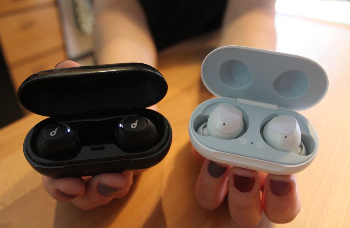 Anker Liberty Neo and Galaxy Buds side by side with open case
